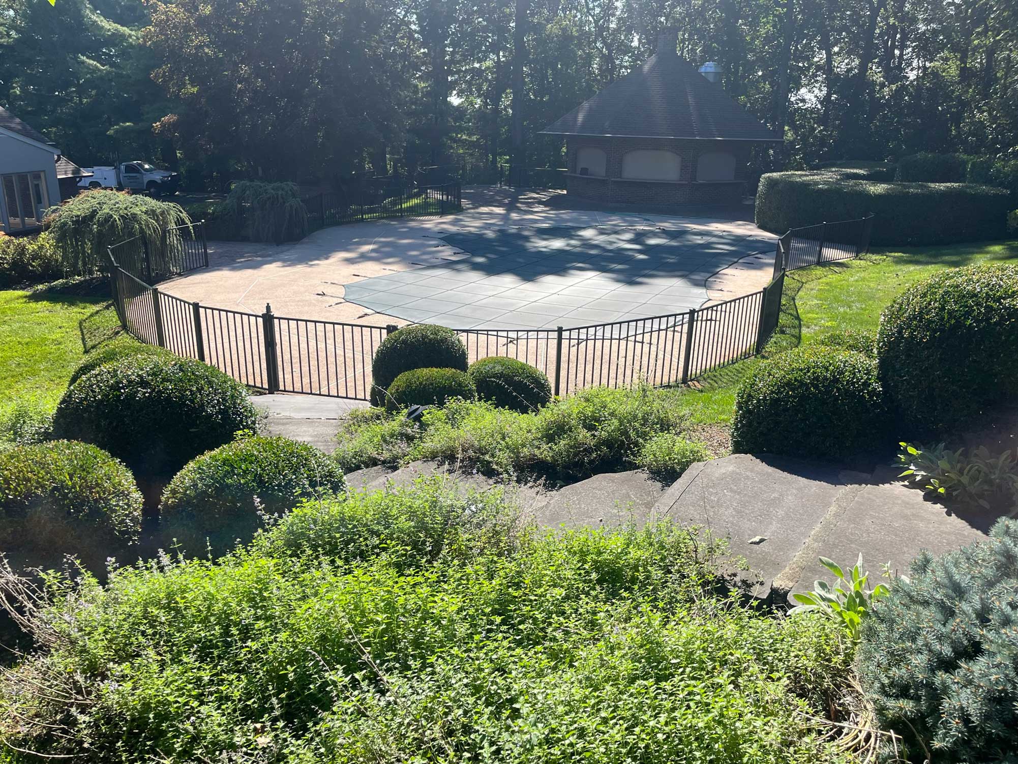 Two Rail Aluminum Devon Pool Code