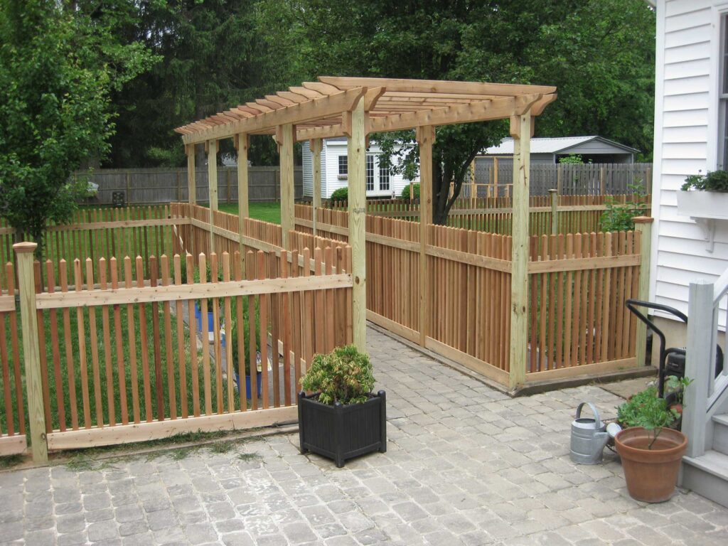 spindle fence spaced