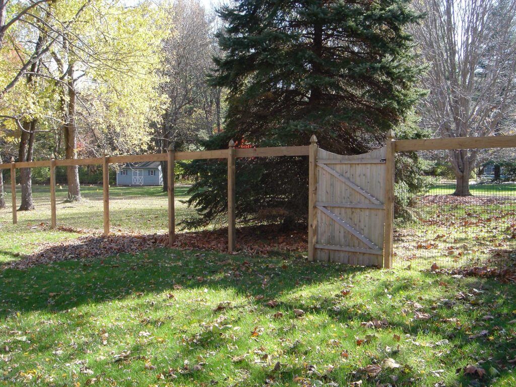 welded wire deer fence